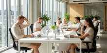 Arbeitsplätze im Hitzestress: Warum Klimatisierung in Büros entscheidend ist